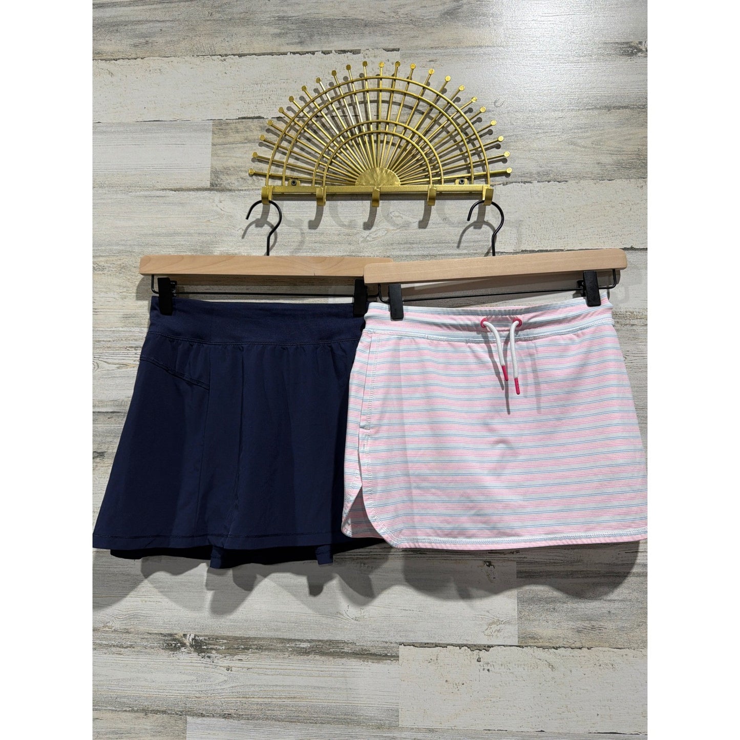 Vineyard Vines All In Motion Skort Lot Girls 10-12 Pink Navy Striped Sporty GUC*0