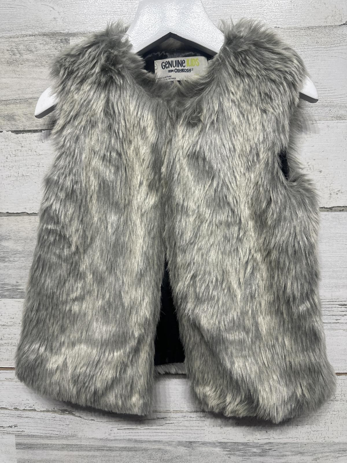 Genuine Kids OshKosh Faux Fur Vest Girls 4T-5T Grey Soft Plush Layer EUC0