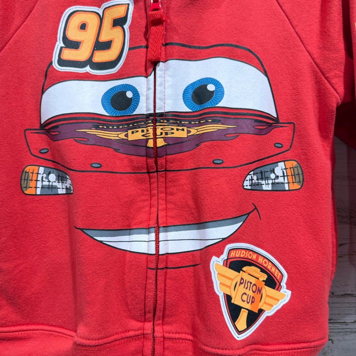 Disney Cars Hoodie Boys 4T Red Lightning McQueen Piston Cup Racing EUC1