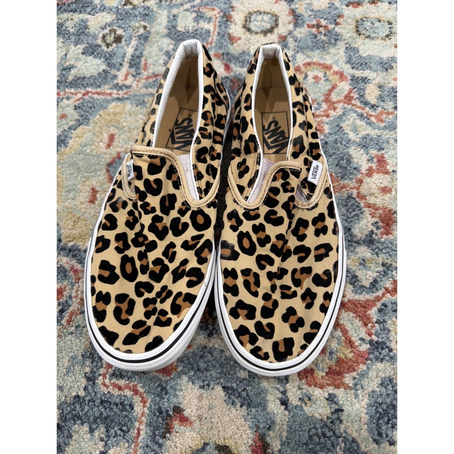 Vans Slip On Shoes Women Size 9 Leopard Print Canvas Skater Streetwear EUC1