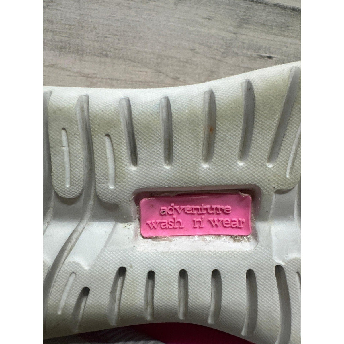 Adventure Wash n Wear Sneakers Girls Youth 3 Pink Mesh Athletic4