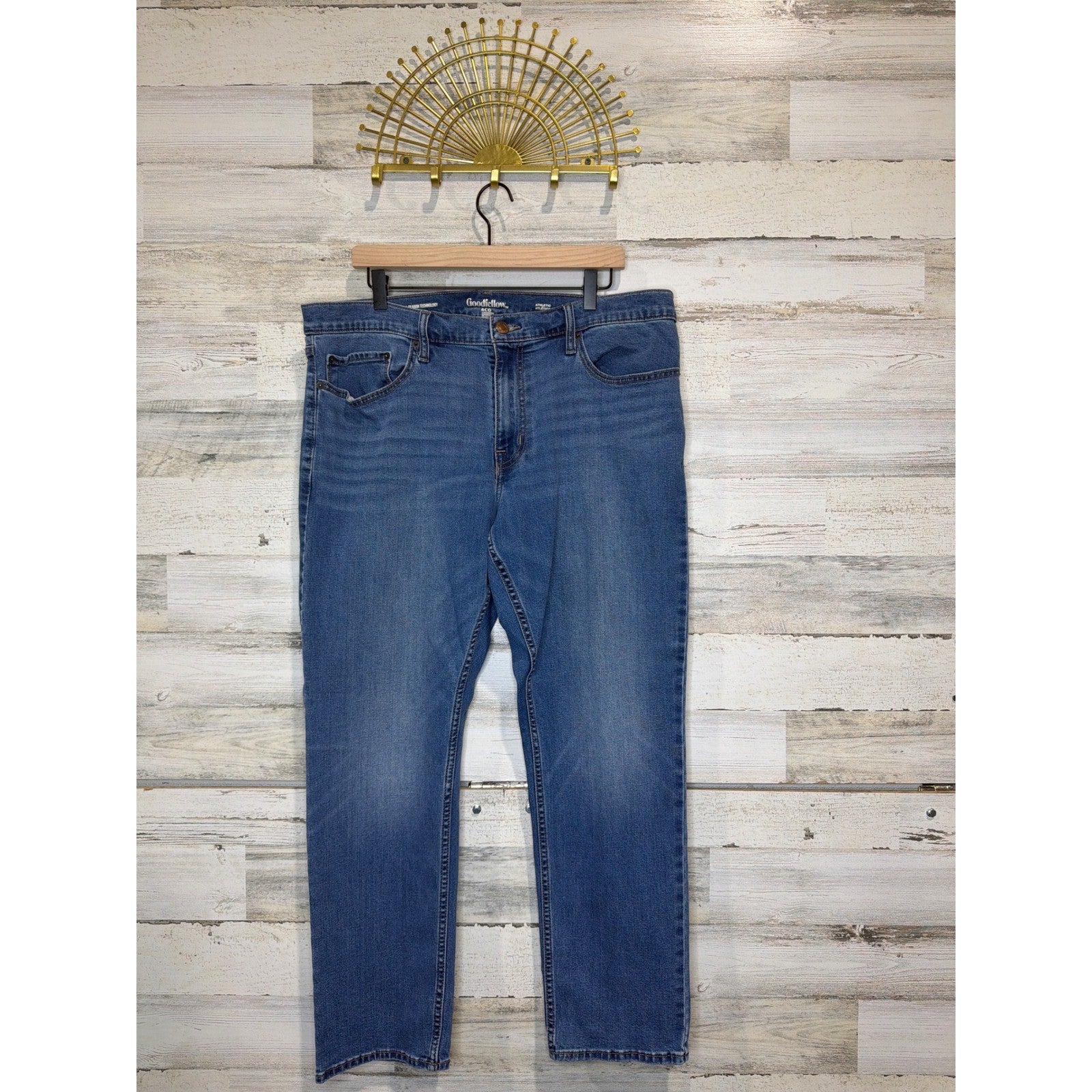 Goodfellow Athletic Jeans Men 38x30 Blue True Temp 365 All Season EUC0