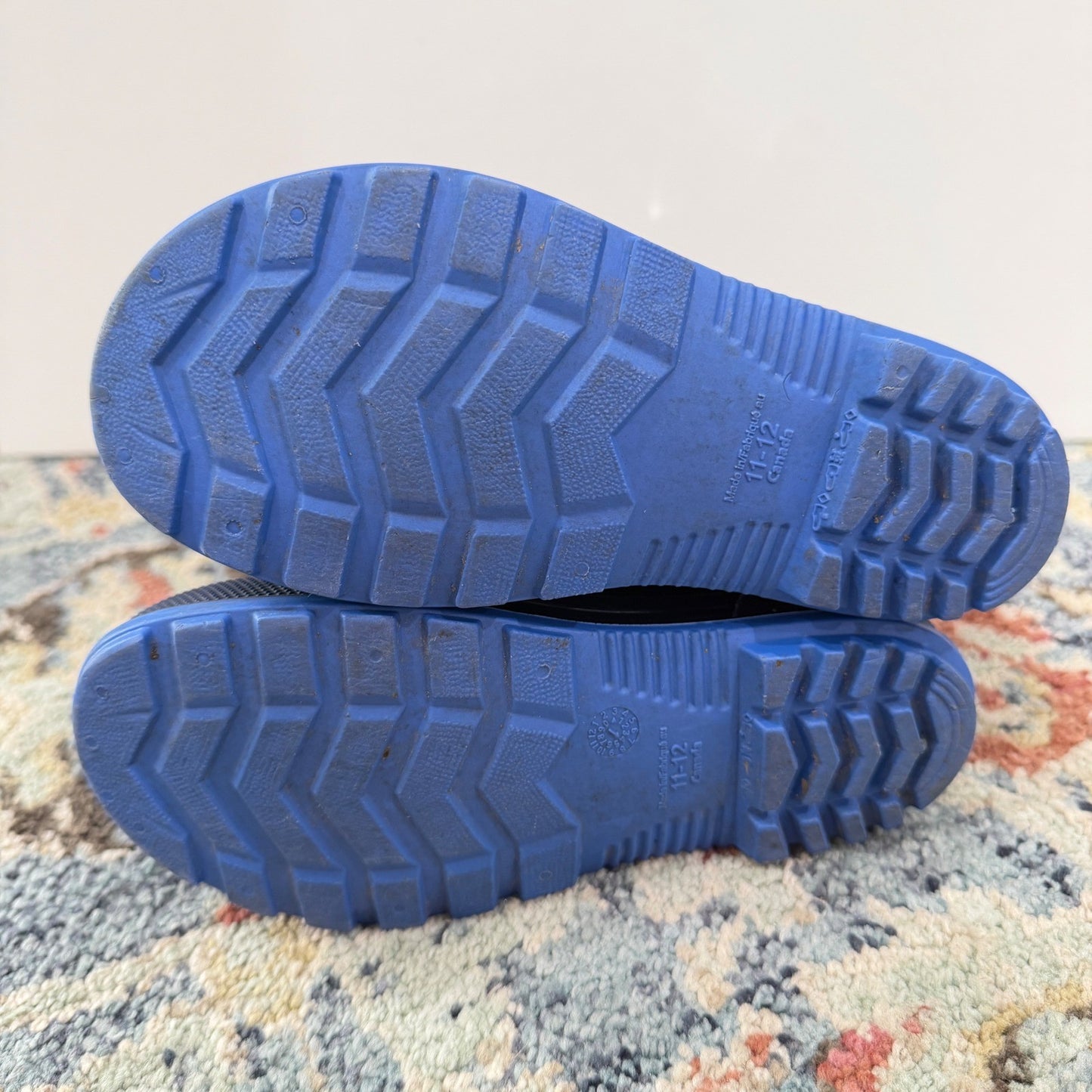 Rain Boots Boys 11-12 Navy Blue Glossy Waterproof GUC8