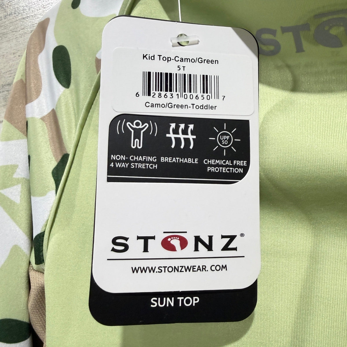 Stonz Sun Shirt Rash Guard Kids 5T Green Camo UPF 50+ Gorpcore NWT6
