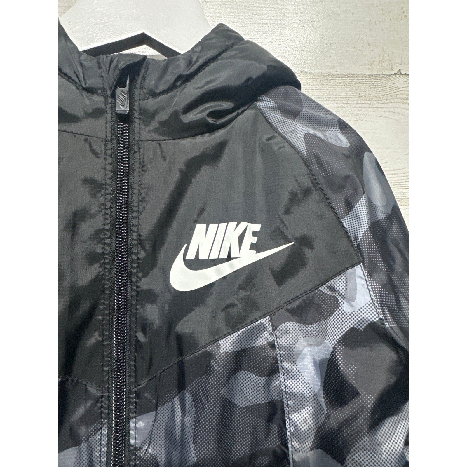 Nike Hooded Jacket Boys 4T Black Gray Camo Fleece Lined Full Zip Sporty EUC1
