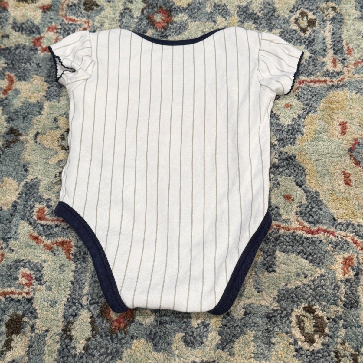 MLB Houston Astros Bodysuit Girls 12M White Pinstripe Baseball Sporty EUC4