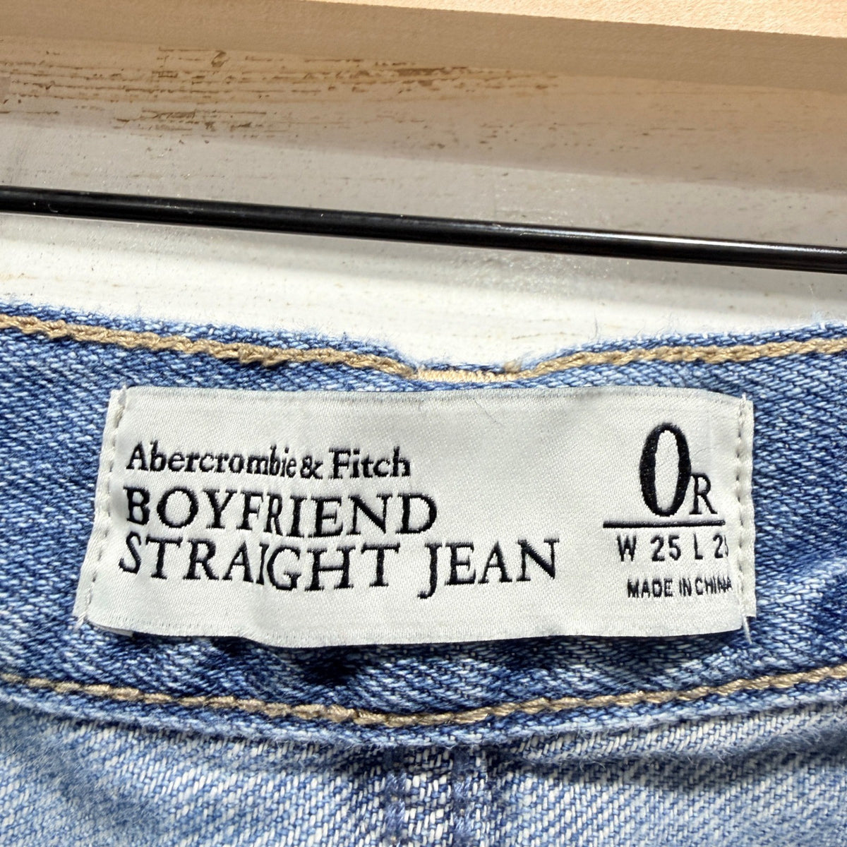 Abercrombie & Fitch Boyfriend Straight Jean Women 0R Blue Denim Distressed1