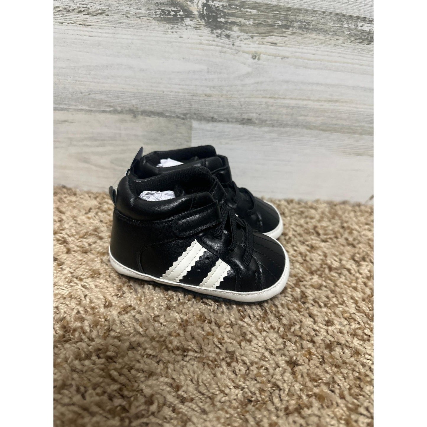 Crib Shoes Boys 12-18M Black High Top Striped Sneaker NWT3
