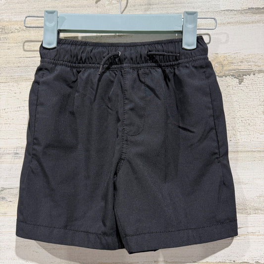 GapFit Active Shorts Boys XS Black Sporty Modern EUC0