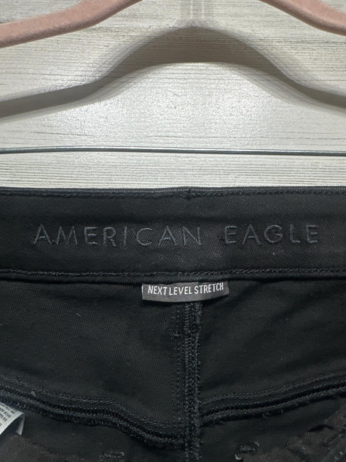 American Eagle Women’s 8 Short Distressed Black Jeggings VGUC2