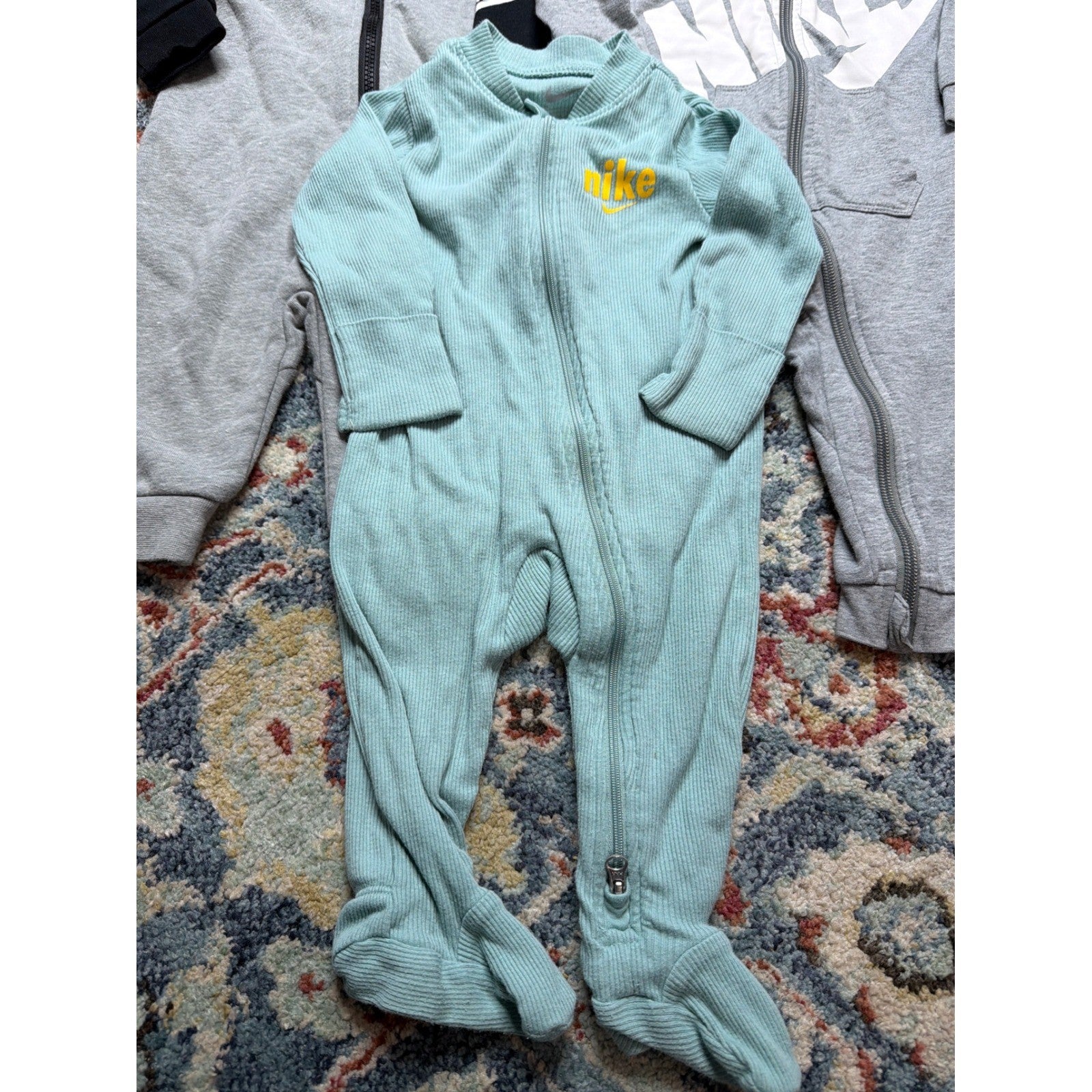 Nike Romper Bodysuit Bundle Boys 6M 9M Gray White Teal Sporty Athleisure GUC4