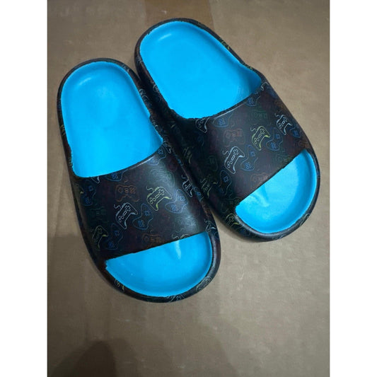 Ground Up Slide Sandals Boys Youth 3 Black Blue Video Game Controller Print NWT0