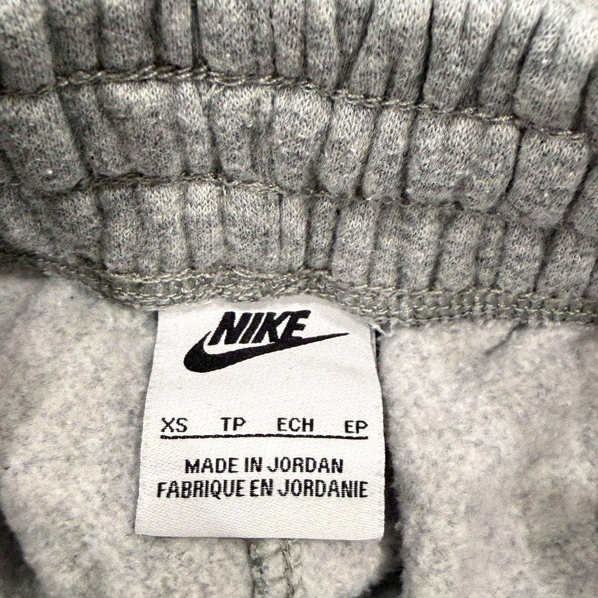 Nike Jogger Sweatpants Kids XS Gray Fleece Sportswear Club *Flawed5