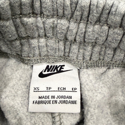 Nike Jogger Sweatpants Kids XS Gray Fleece Sportswear Club *Flawed5
