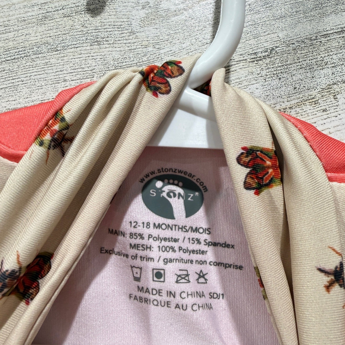 Stonz Sun Suit Baby 12-18M Coral Bug Print UPF 50+ Rash Guard Swim NWT2