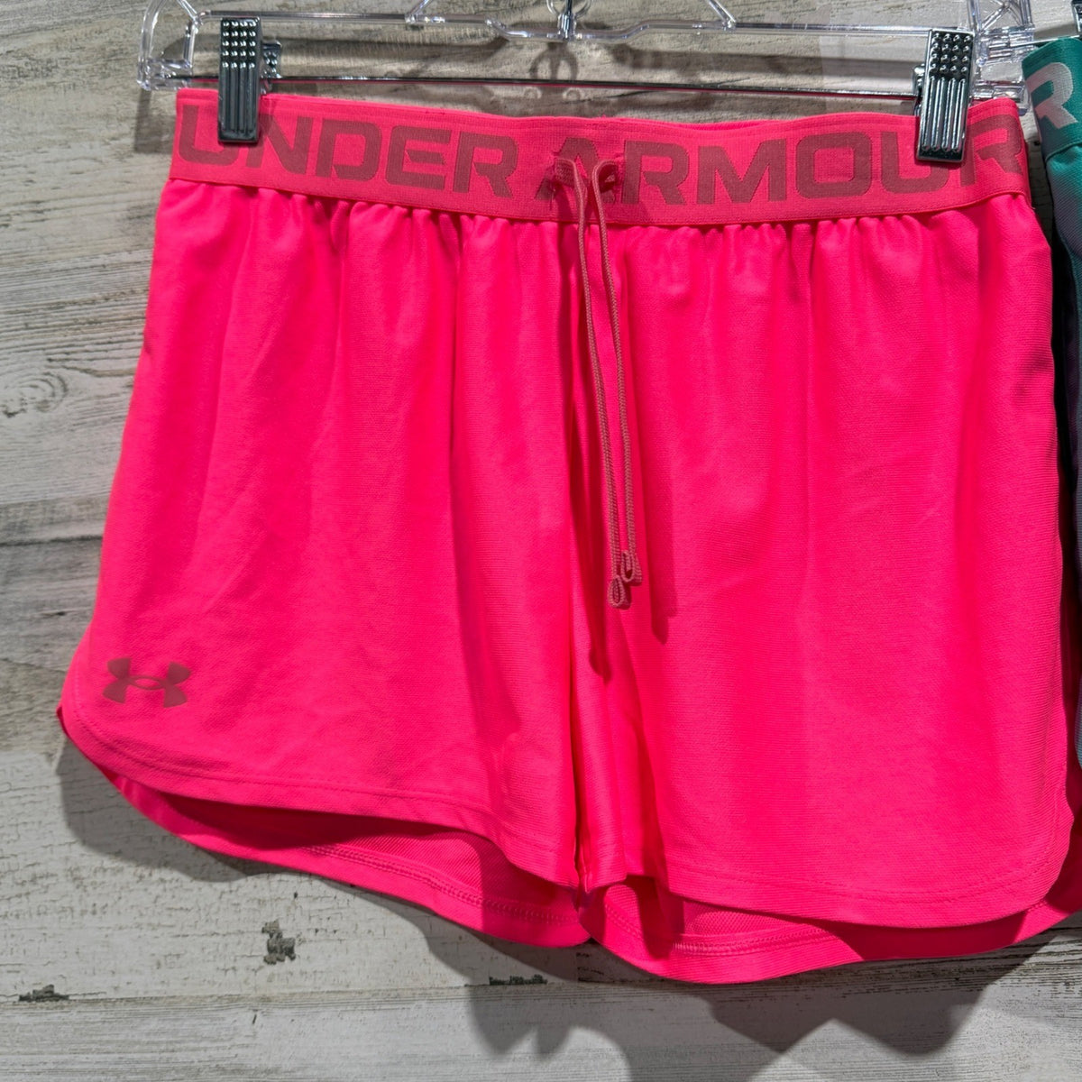 Under Armour Play Up Shorts Girls Large Pink Teal Polyester Athletic 2-Pack EUC2