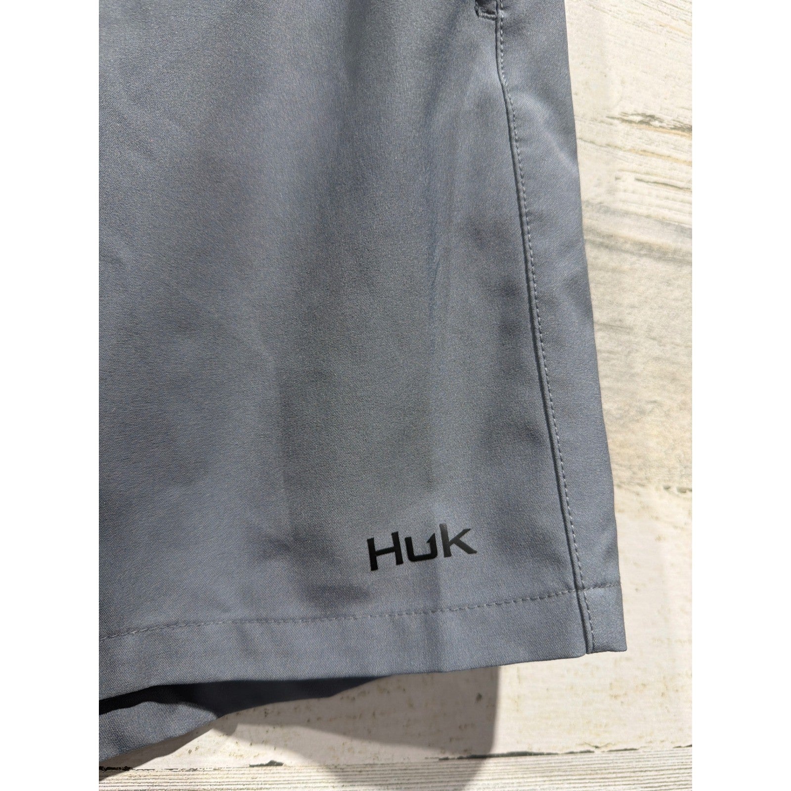 Huk Swim Trunks Men XL Gray Performance Fishing Board Shorts EUC1