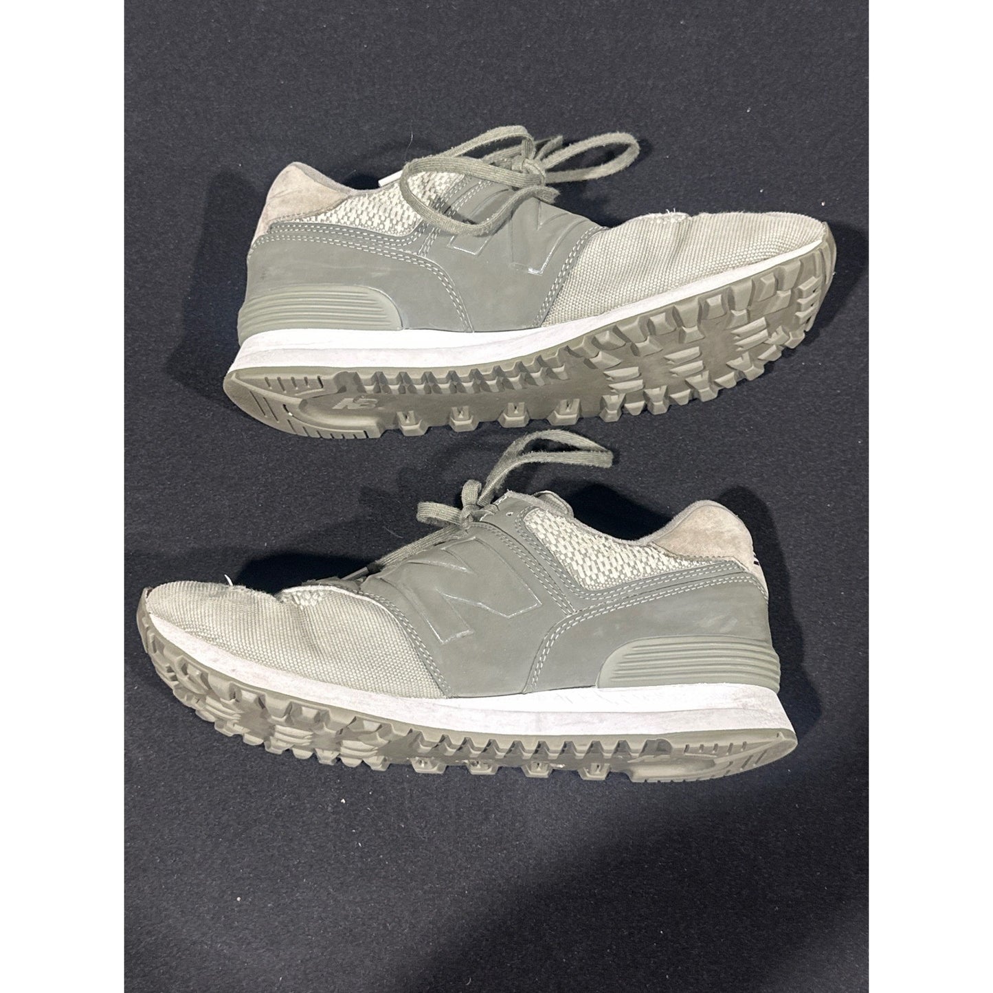 New Balance 574 Sneakers Womens 9 Olive Green Mesh Suede Low Top4