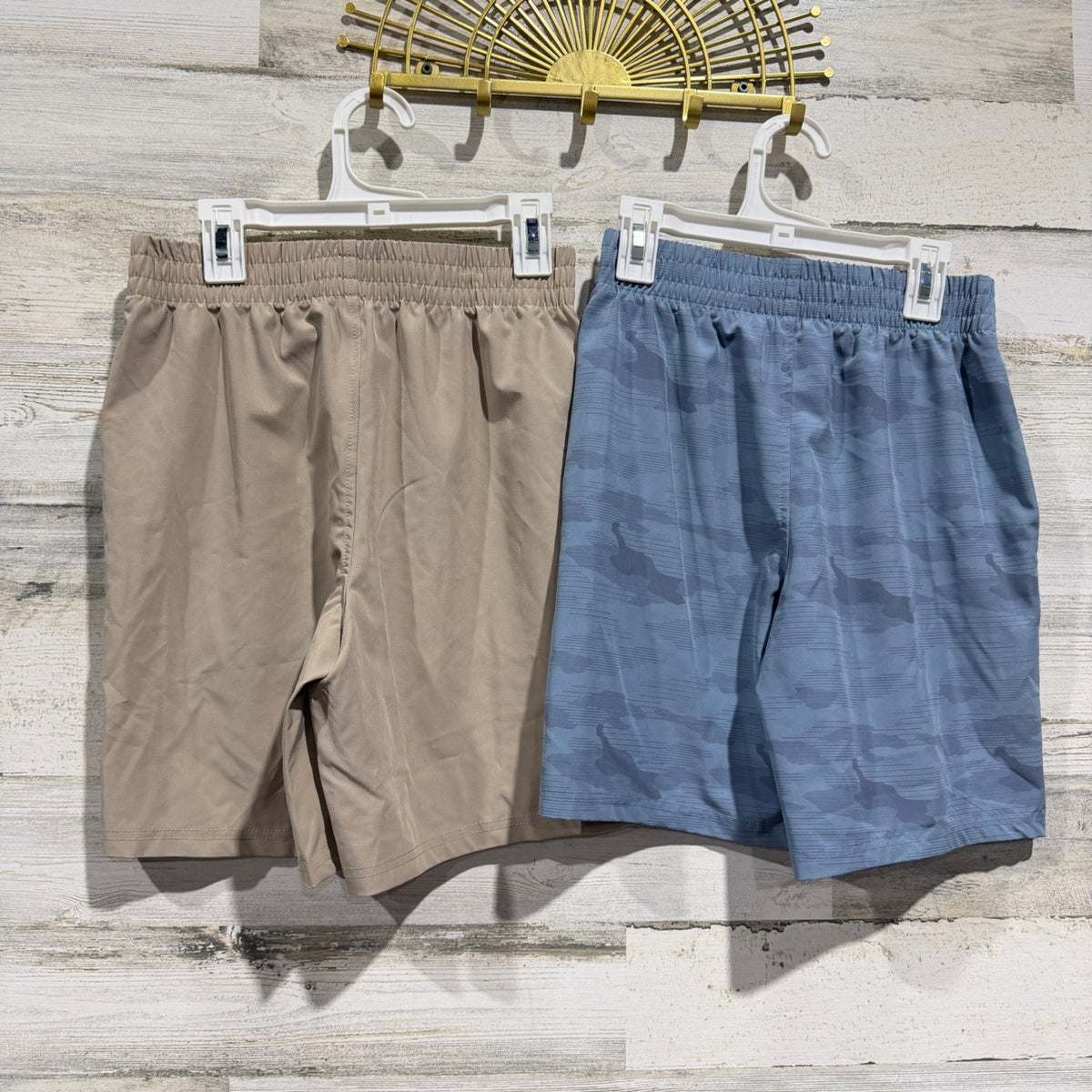 Layer Athletic Shorts Boys Medium Tan Blue Camo Active Performance EUC4