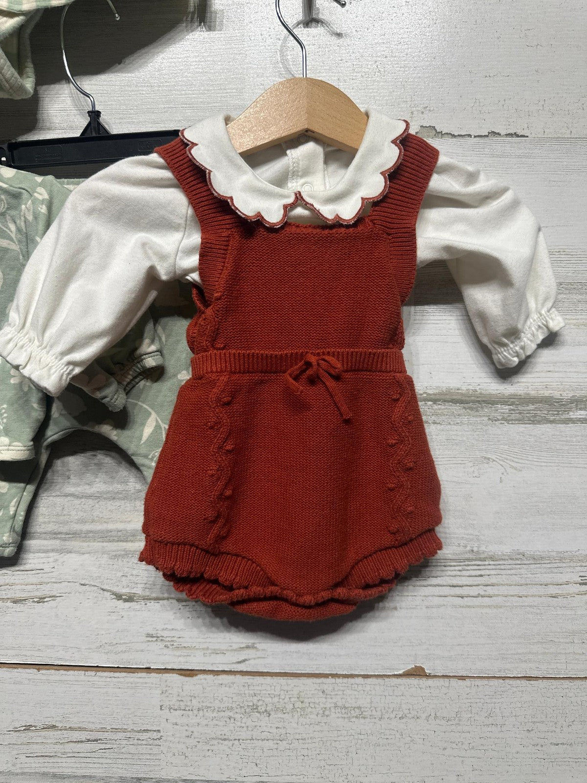 Cat & Jack Baby Outfits Girls 0-3M Green Red Floral Striped Knit EUC1