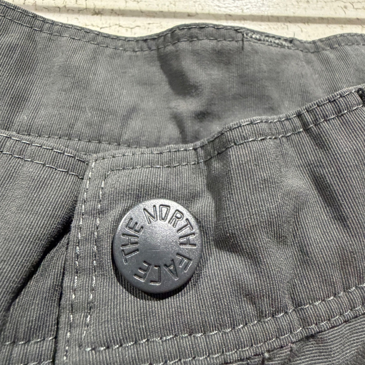The North Face Horizon Utility Shorts Mens 32 Grey Nylon Outdoor Gorpcore2