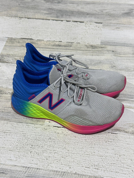 New Balance Fresh Foam Roav Girls Size 4 Grey Blue Rainbow Running Shoes EUC0