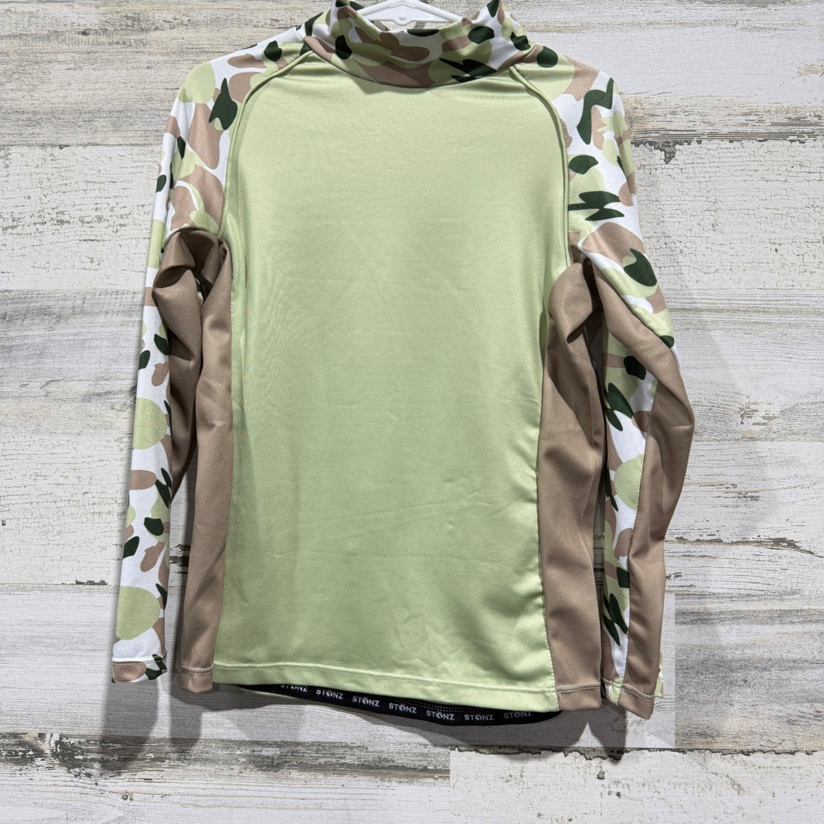 Stonz Sun Shirt Rash Guard Kids 5T Green Camo UPF 50+ Gorpcore NWT0