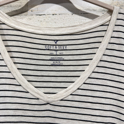 American Eagle Soft & Sexy Top Women Medium Cream Black Striped V-Neck EUC1
