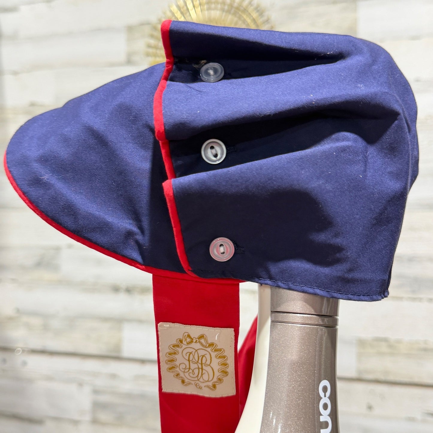 The Beaufort Bonnet Company Bonnet Large Navy Red Button Back Preppy *Flawed4