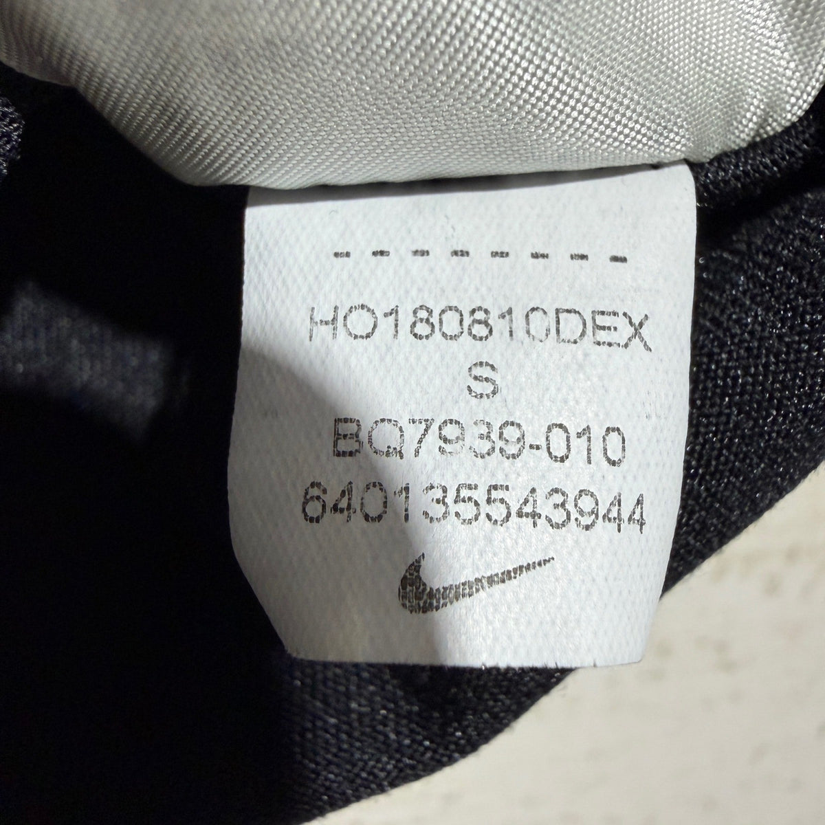 Nike Baseball Dri-FIT Graphic Tee Boys Size S Black Polyester Sporty5
