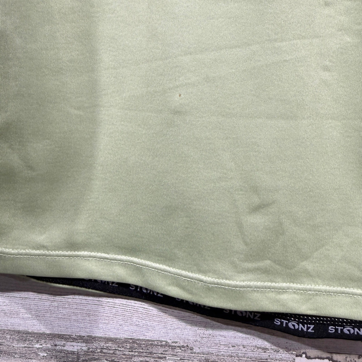 Stonz Sun Shirt Rash Guard Kids 5T Green Camo UPF 50+ Gorpcore NWT2