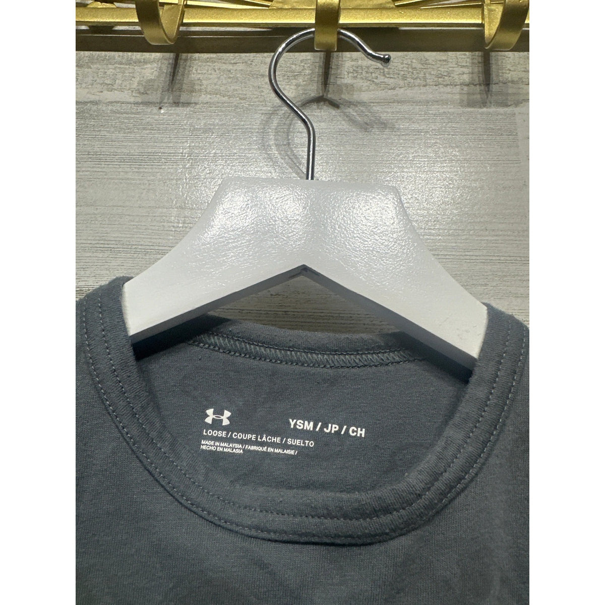 Under Armour Project Rock T-Shirt Boys Small Gray Brahma Bull Graphic GUC2