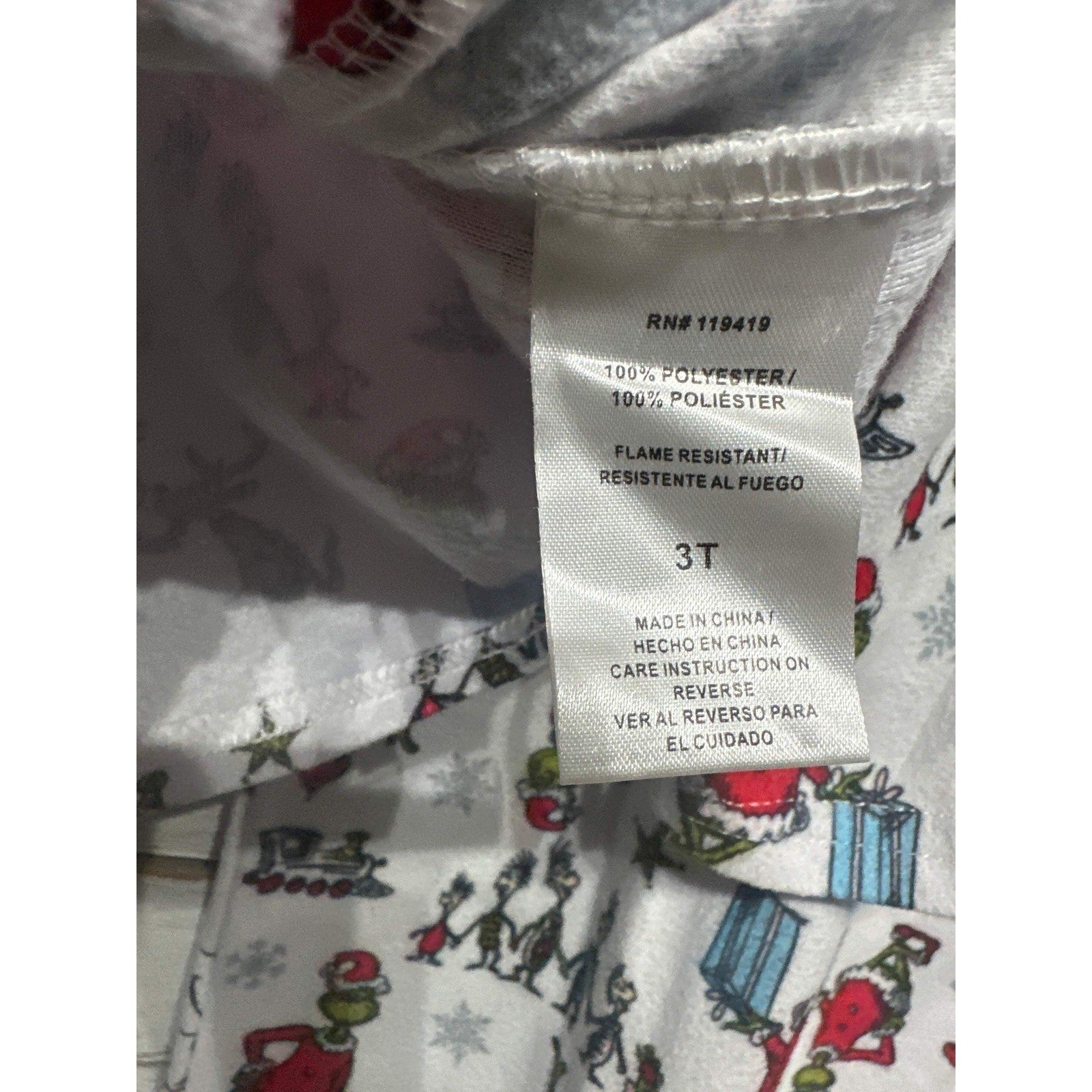 Dr Seuss The Grinch Pajama Set Girls 3T White Red Fleece 2pc EUC3