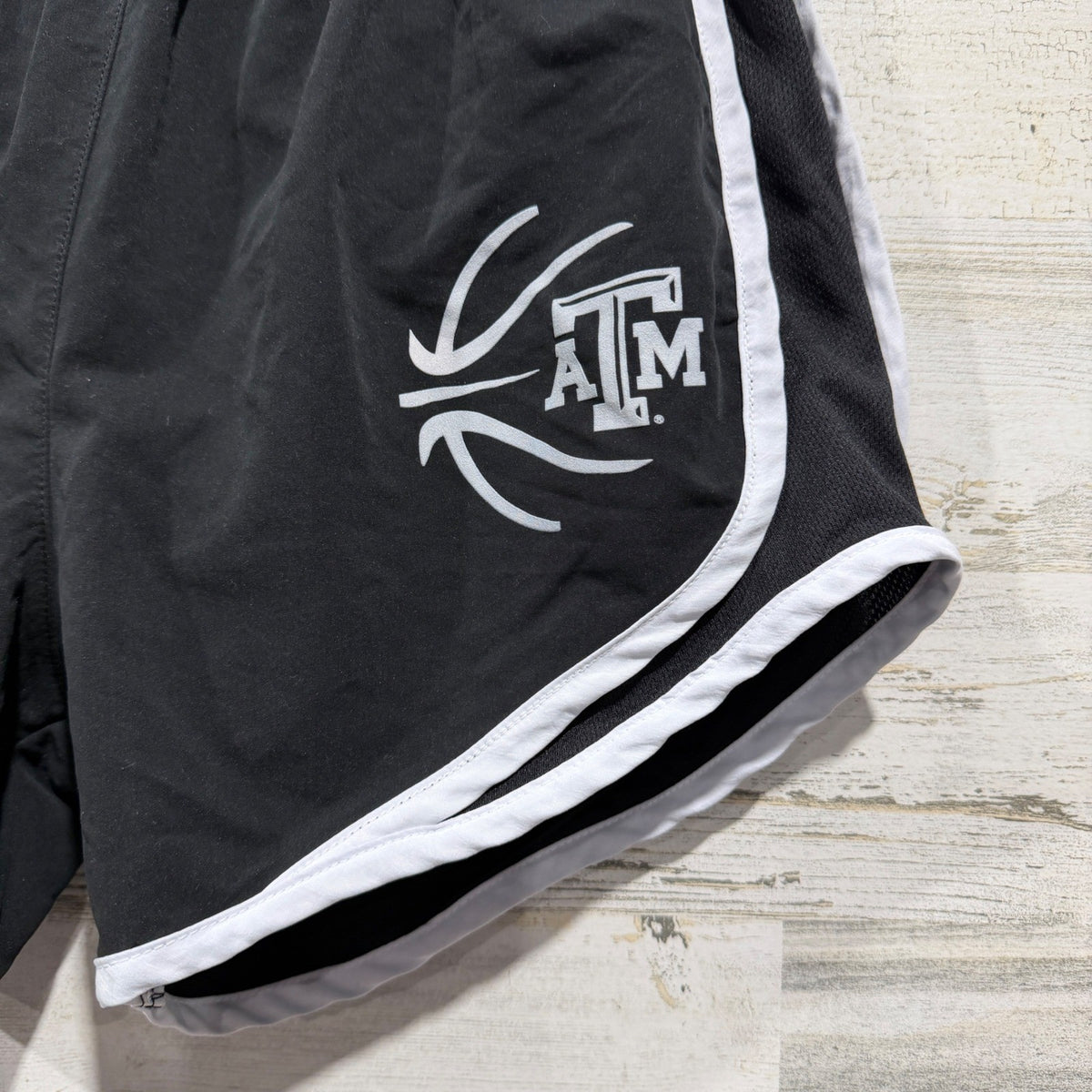 Texas A&M Basketball Shorts Women Small Black Polyester Collegiate EUC1