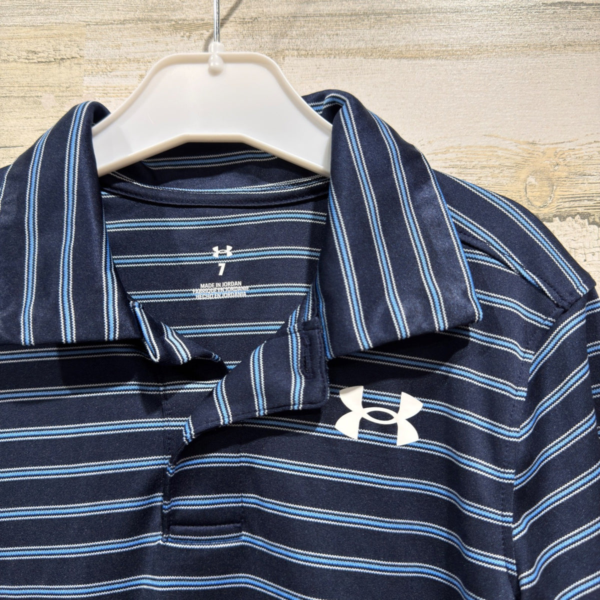 Under Armour Polo Shirt Boys Size 7 Navy Blue Striped Activewear Sporty EUC1