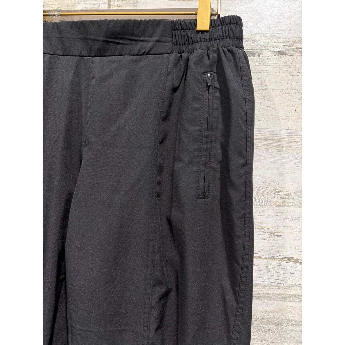 Old Navy Jogger Pants Women Medium Black High Waisted Tech Stretch EUC1