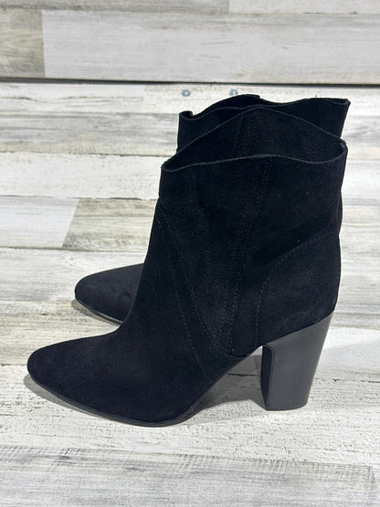 Vince Camuto Ankle Boots Womens 9M Black Suede Pointed Toe Block Heel EUC1