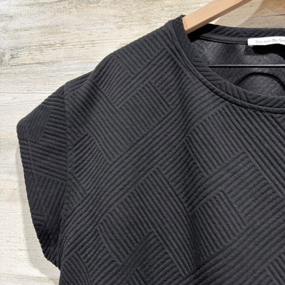 See and Be Seen Quilted Textured Set Women Size M Black Polyester Rayon Modern3