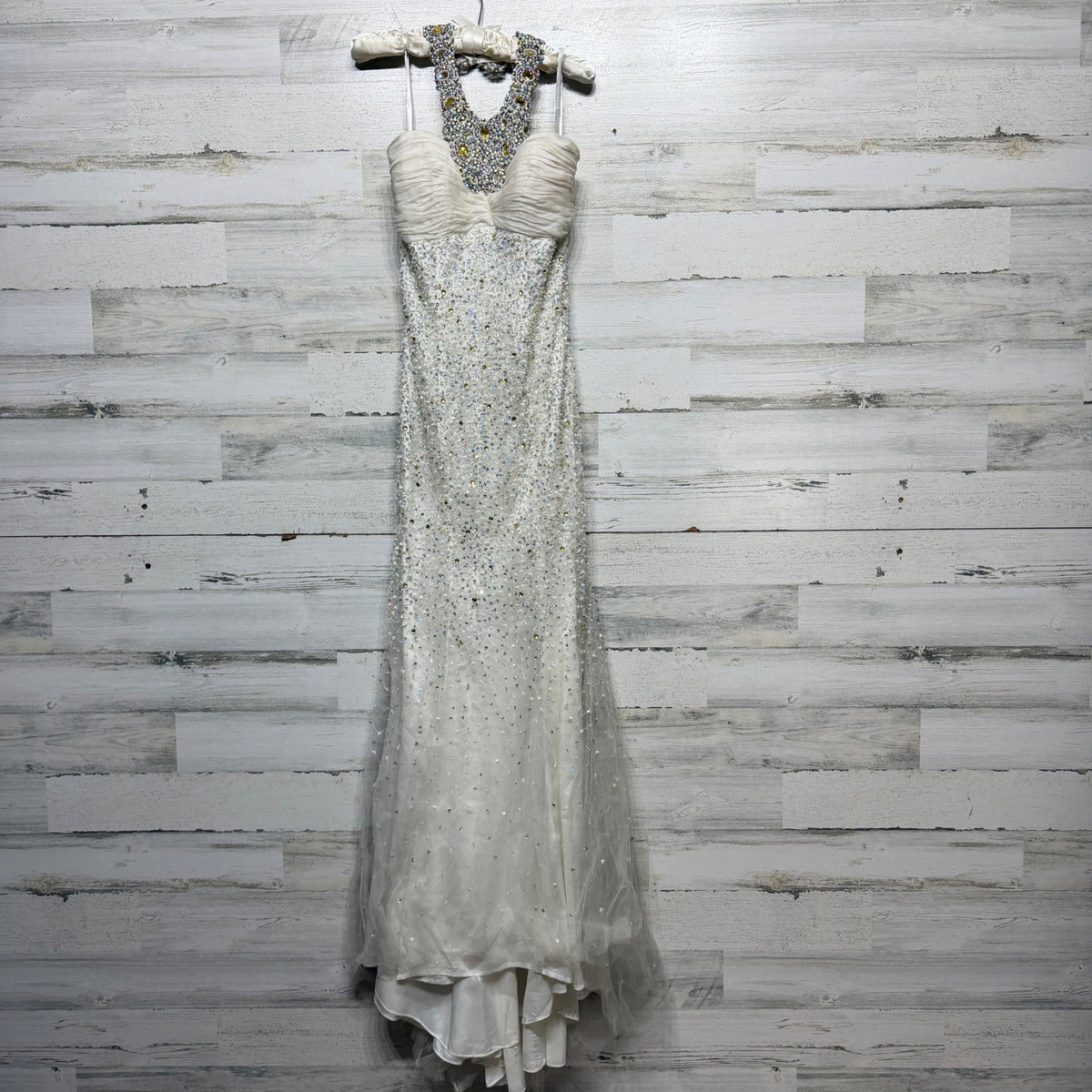 Jovani Prom Gown Women 4 White Beaded Sequin Mermaid Halter Glam *Flawed0