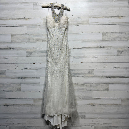 Jovani Prom Gown Women 4 White Beaded Sequin Mermaid Halter Glam *Flawed0