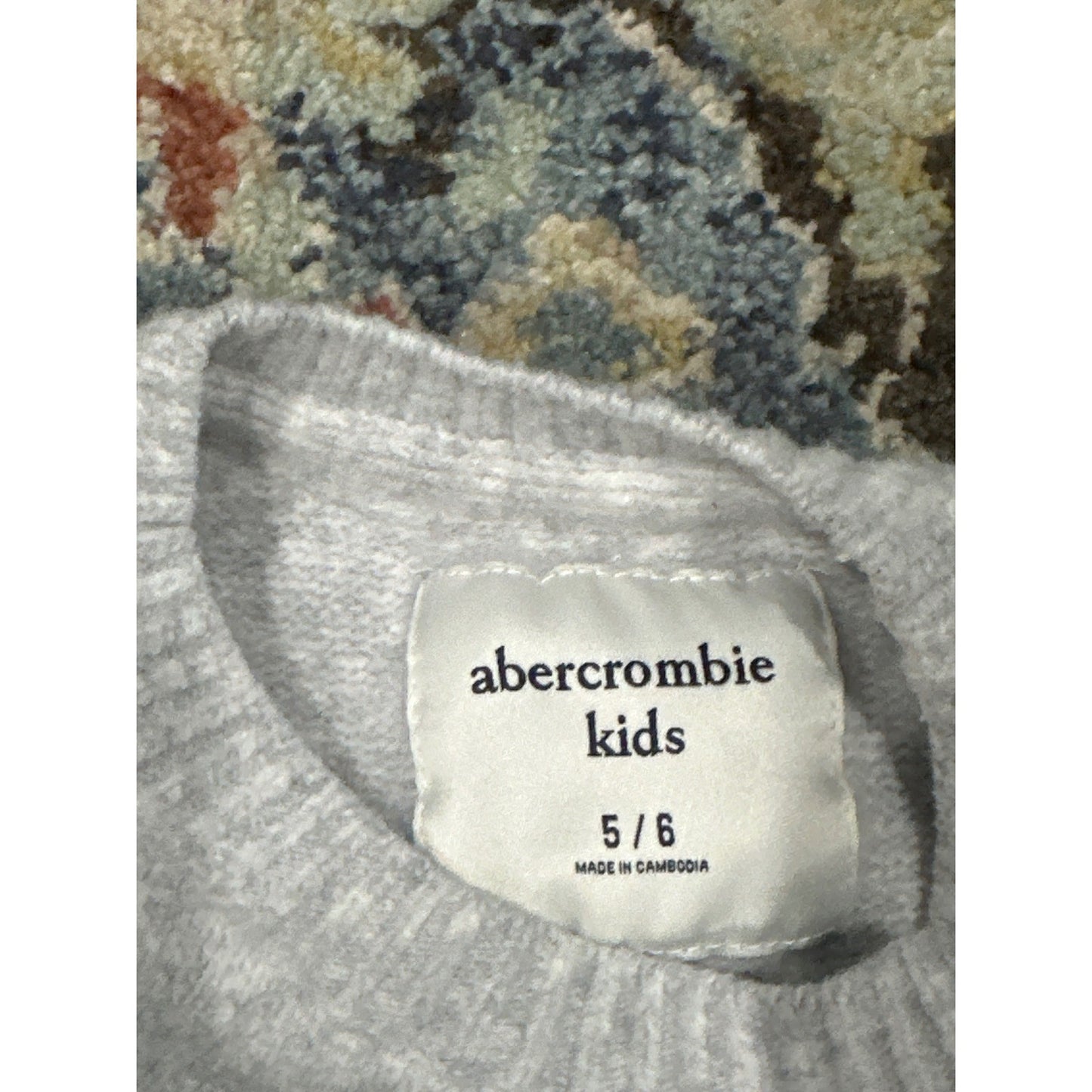 Abercrombie Sweater Boys 5/6 Gray Red Truck Christmas Tree Holiday EUC2