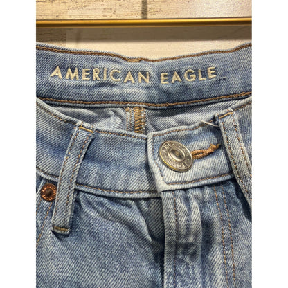 American Eagle Baggy Jean Women 4 Regular Light Wash Distressed Denim GUC1