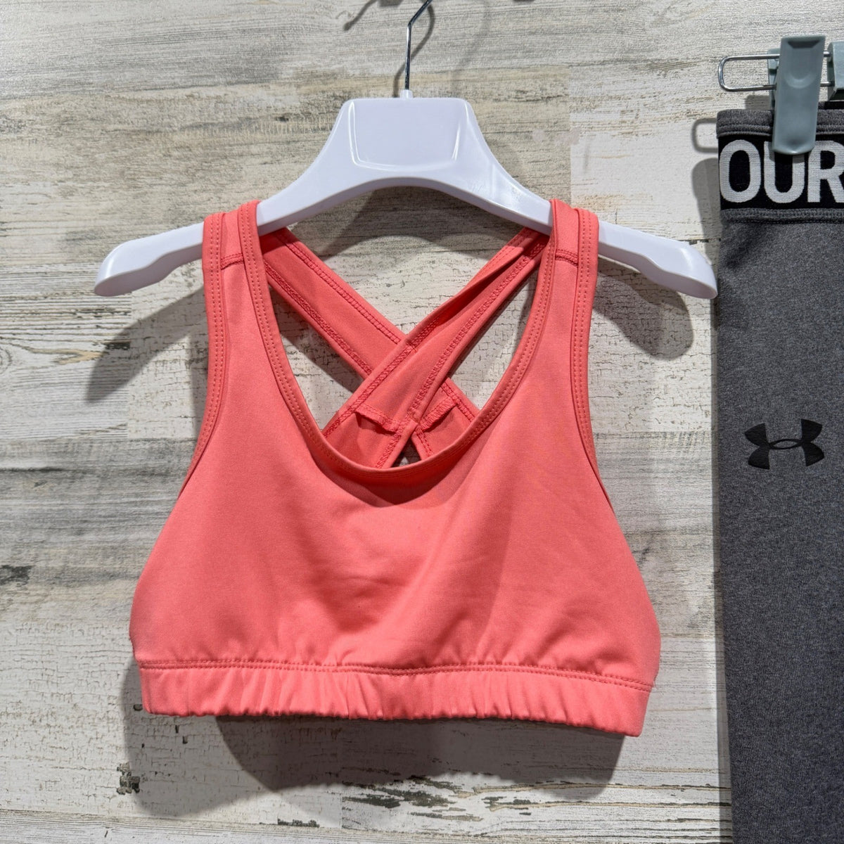 Under Armour BCG Activewear Bundle Girls M Gray Coral White Sporty EUC2