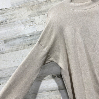 Tea n Rose Sweater Women Medium Beige Mock Neck Drop Shoulder Minimalist EUC3