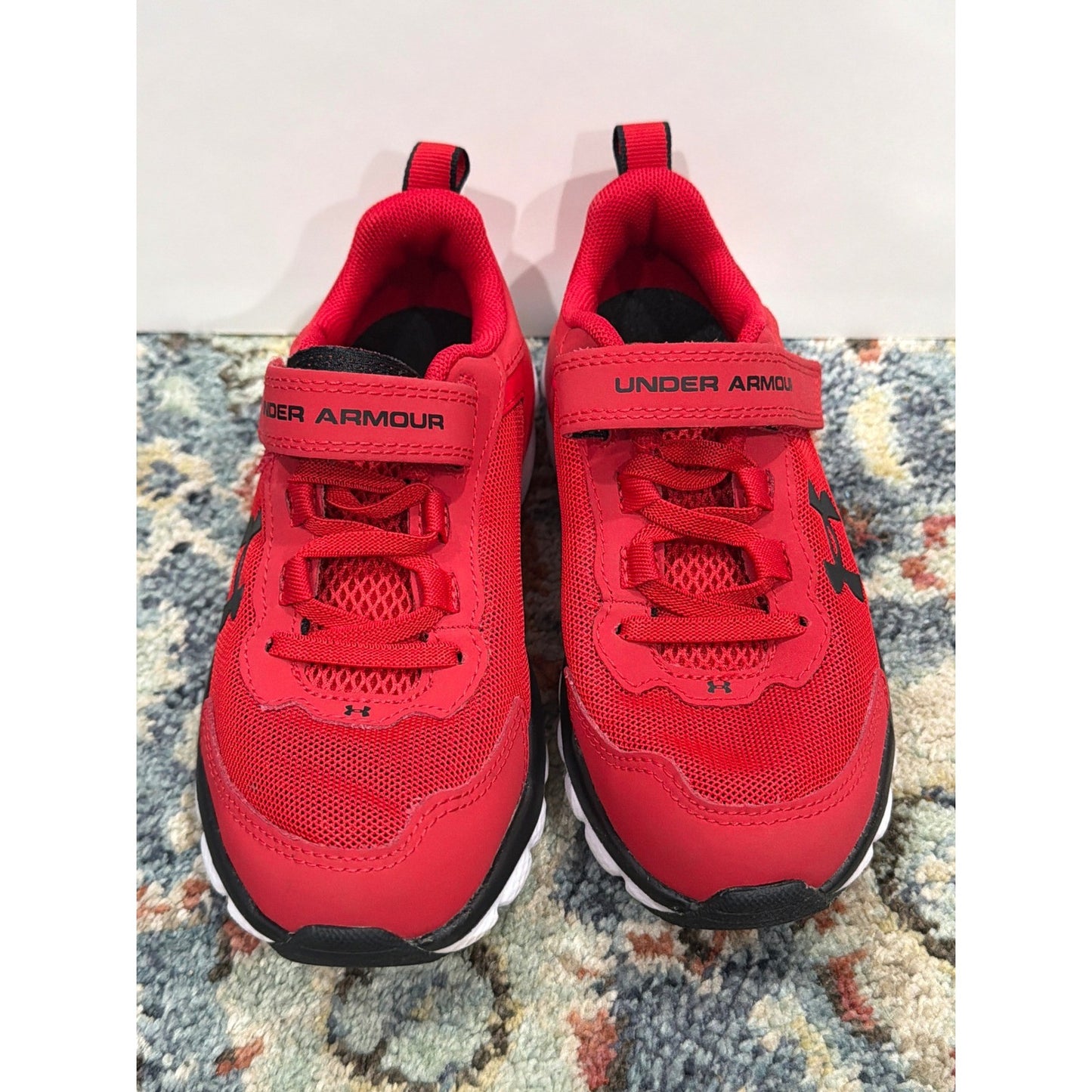 Under Armour Shoes Boys 13K Red Black Athletic Running EUC1