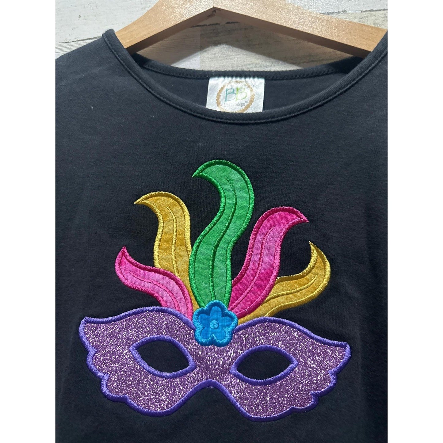Blank Boutique Mardi Gras Mask Shirt Girls 10 Black Glitter Applique EUC1