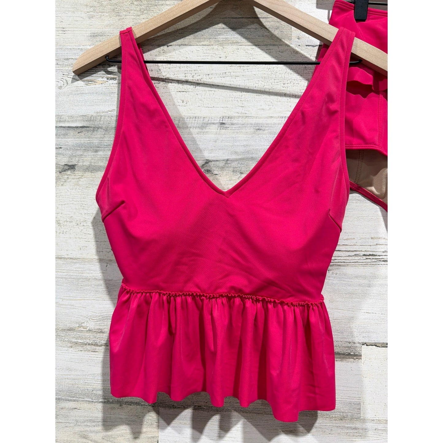 Kortni Jeane Swimsuit Women Medium Pink Ruffle Peplum Retro Barbiecore1