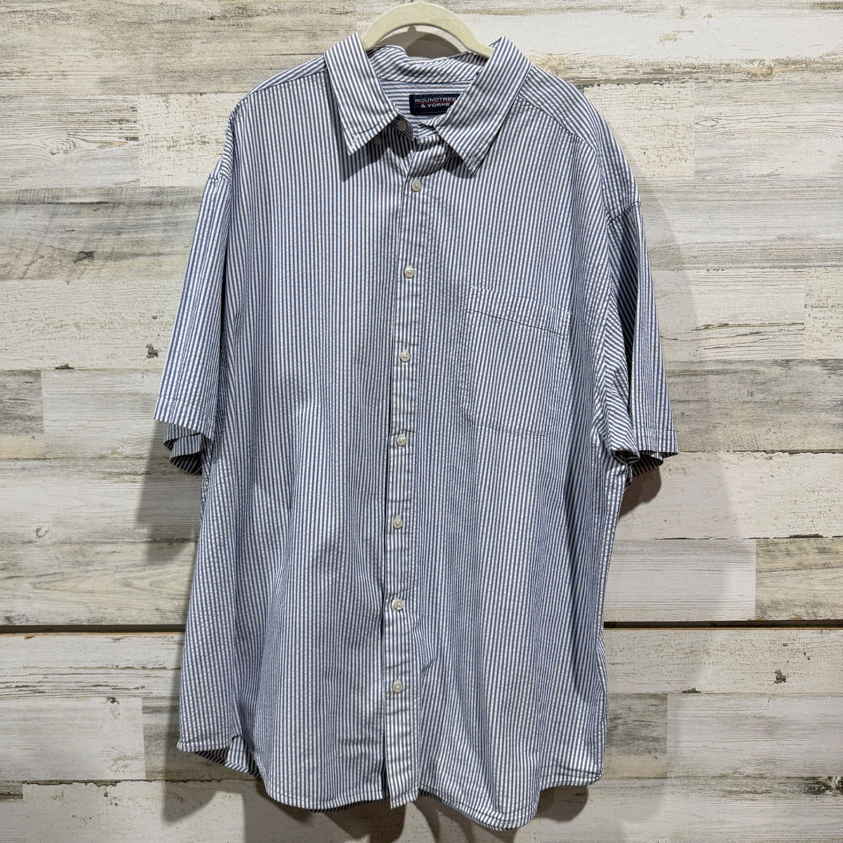 Roundtree&Yorke Seersucker Button Down Shirt Men 2XB Blue Stripe Cotton Classic0