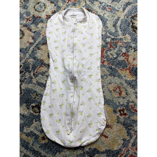 SwaddleMe Pod Swaddle Boys Newborn White Blue Green Bug Print Sleep Sack EUC0