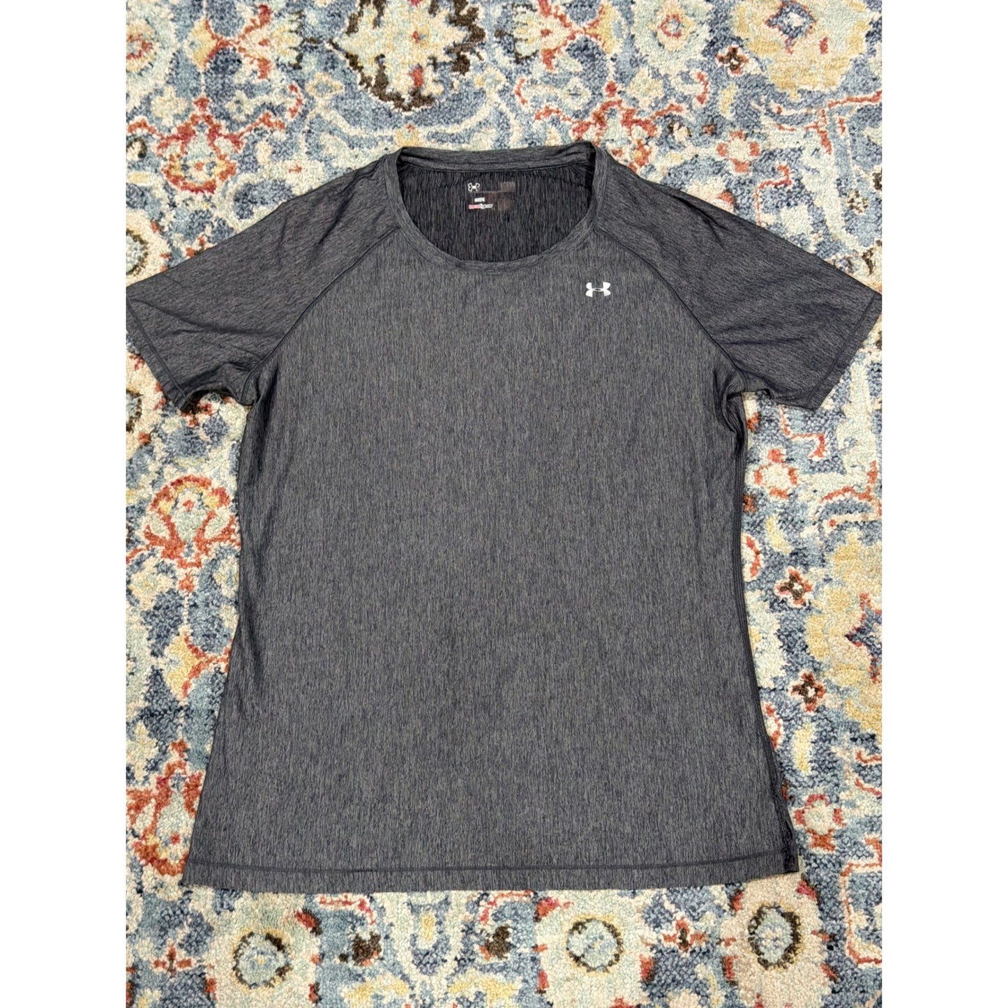 Under Armour HeatGear Shirt Women's Medium/Large Gray Heathered Performance EUC0